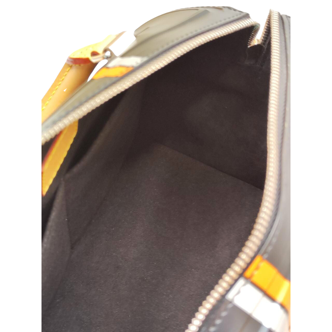 LOUIS VUITTON - BLACK EPI SPACESHIP SPEEDY 25 My Store