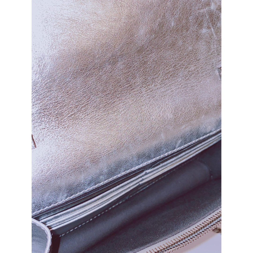 Fendi - METALLIC SILVER LEATHER WALLET ON CHAIN My Store