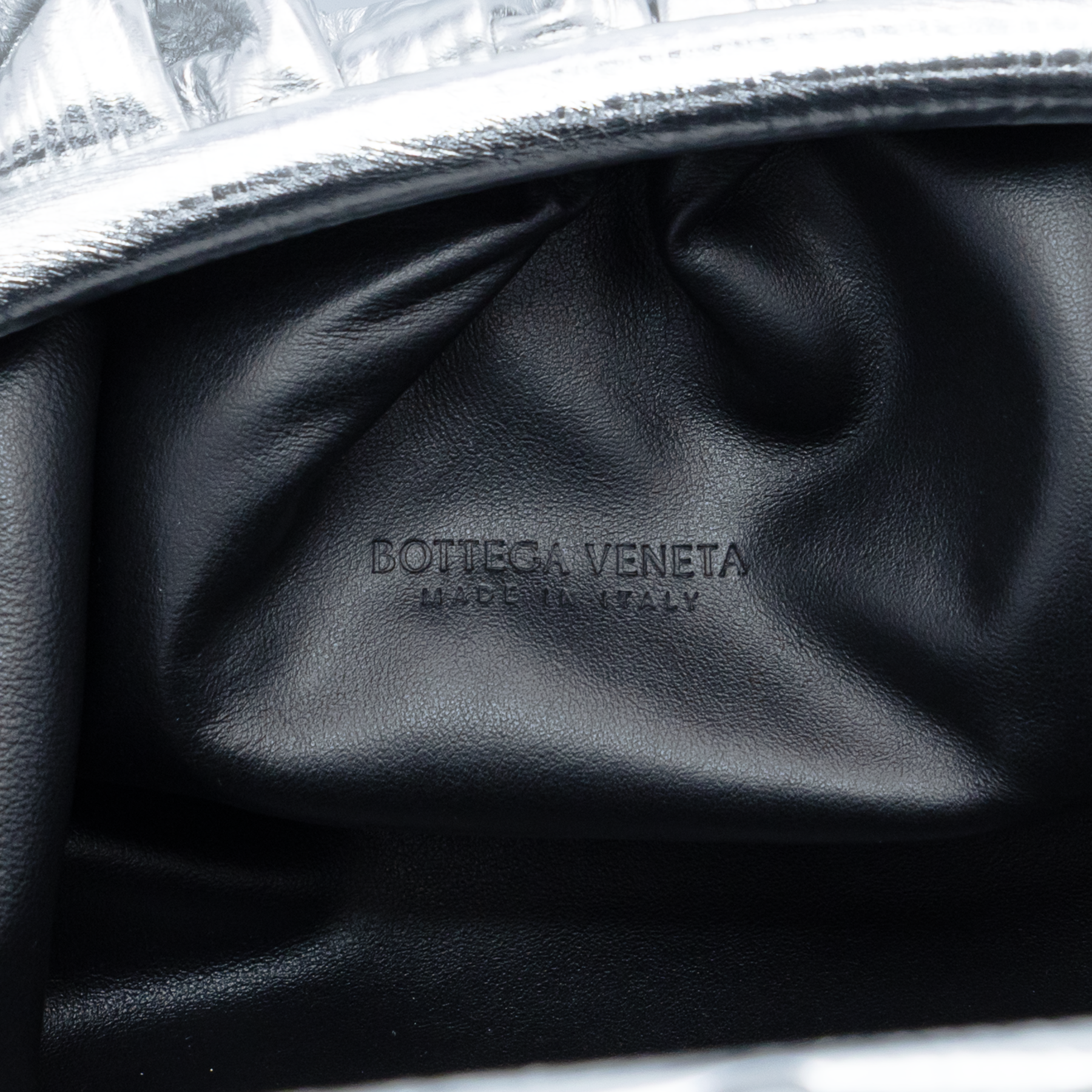 Bottega Veneta - SILVER METALLIC LEATHER THE POUCH CLUTCH SILVERY My Store