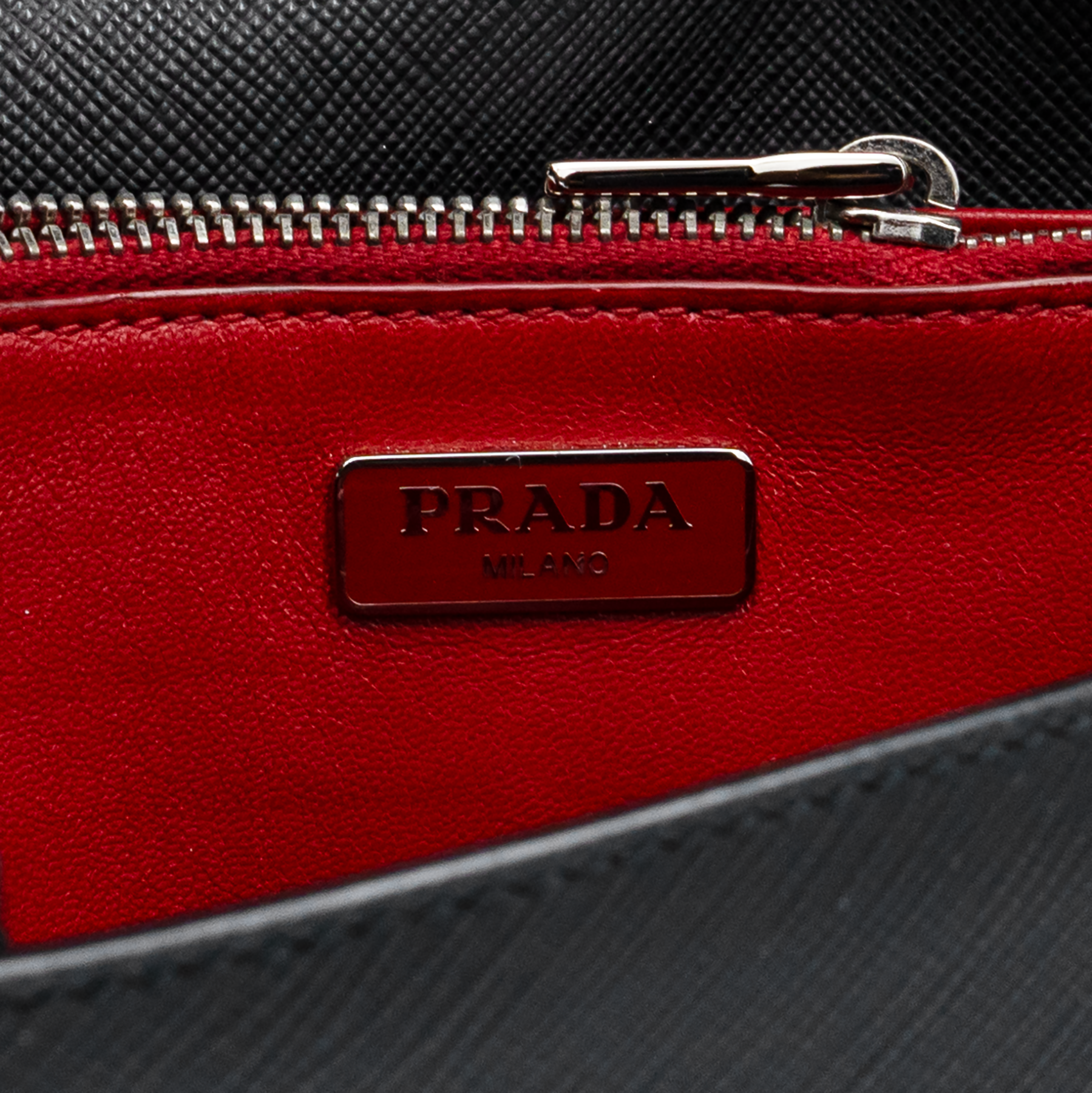 PRADA LIPS PRINT MULTICOLOR FLAP CROSSBODY 231